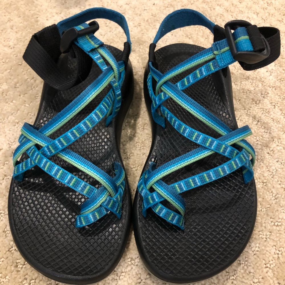 Chacos size 7